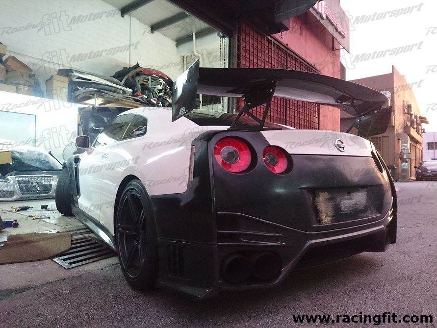 GTR R35 Nismo Bodykit